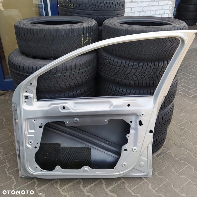 Drzwi przód prawy 5K4831312D VW Golf VI - 4