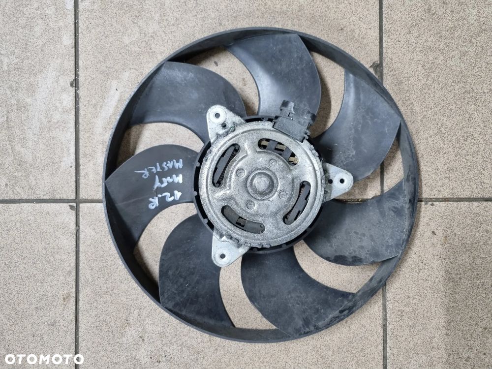 WENTYLATOR CHŁODNICY MAŁY MASTER III MOVANO B  NV400 2.3 10r.+ - 1