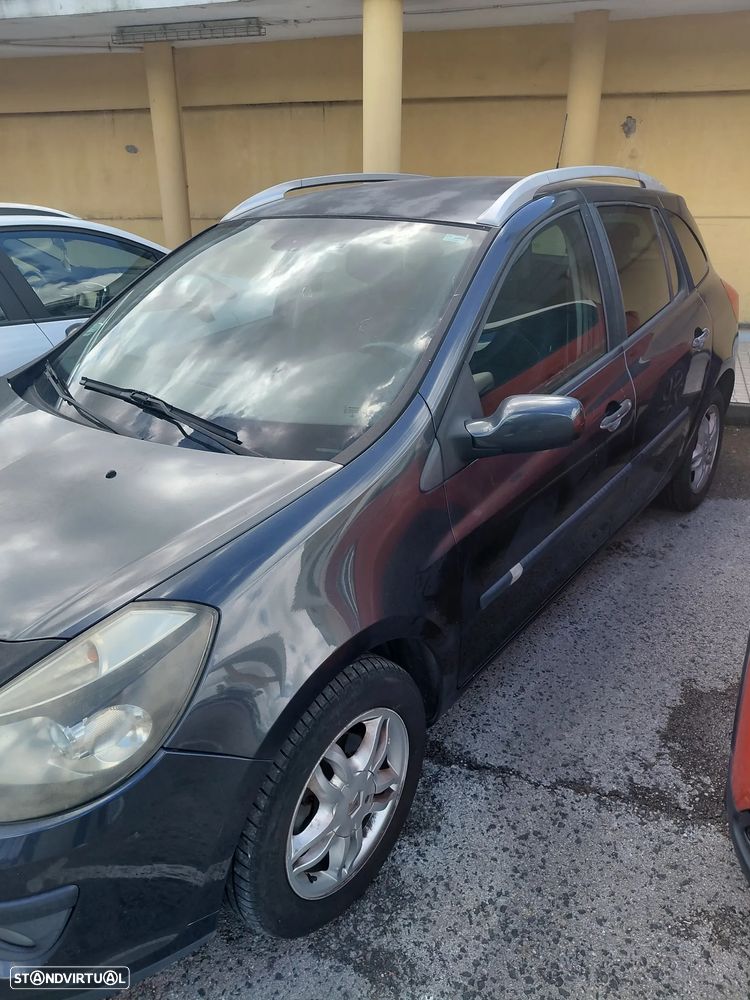 Renault Clio Sport Tourer - 4