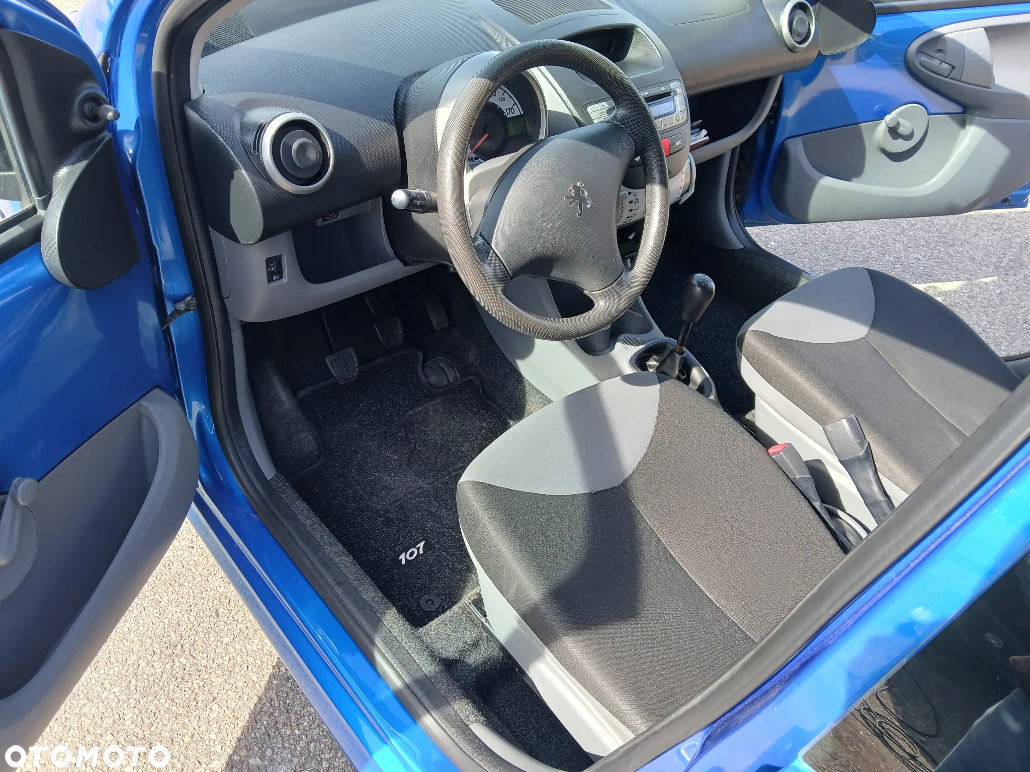 Peugeot 107 - 10