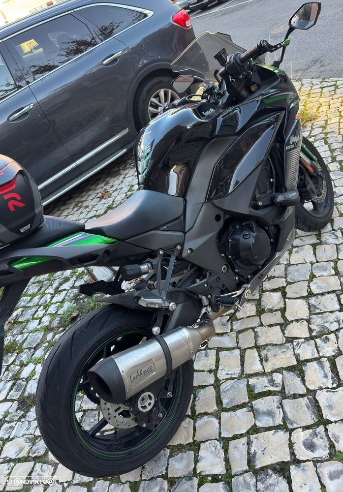 Kawasaki Ninja 1000SX - 3