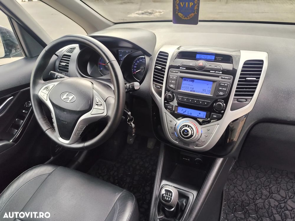 Hyundai ix20 - 13