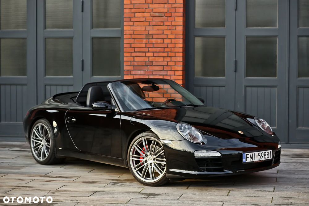 Porsche 911 Carrera S - 30