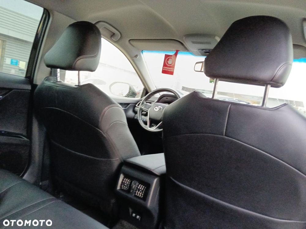 Toyota Camry 2.5 Hybrid Executive CVT - 12