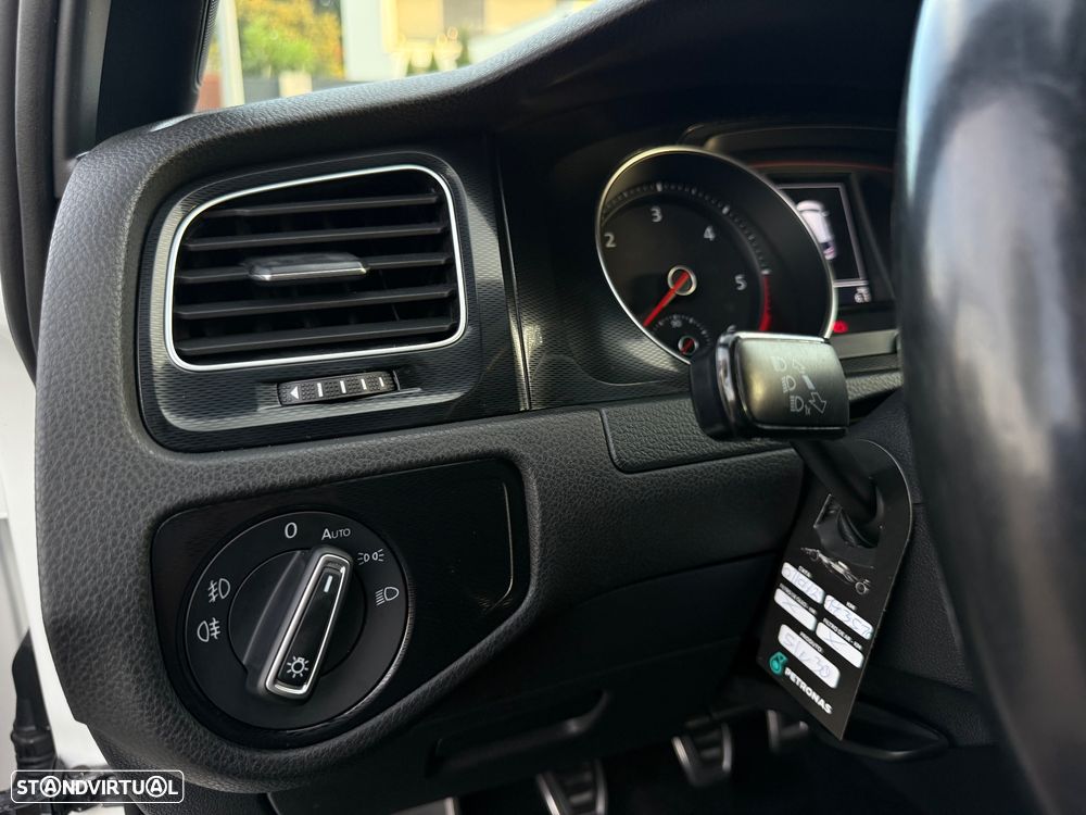 VW Golf 2.0 TDi GTD - 21