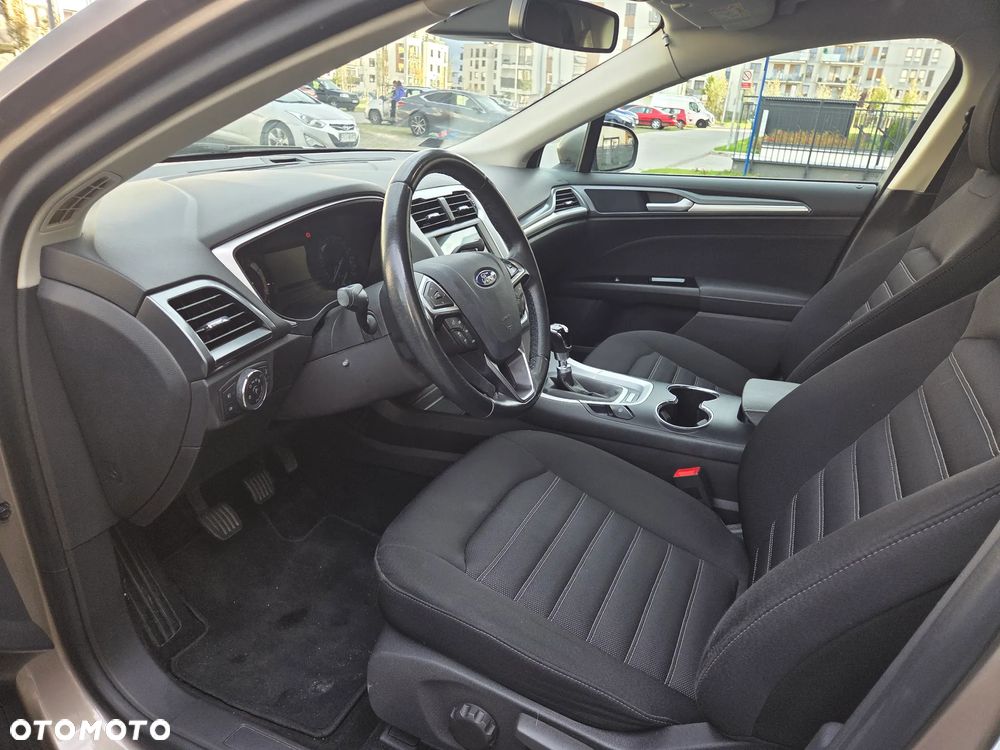 Ford Mondeo 1.5 EcoBoost Titanium - 9