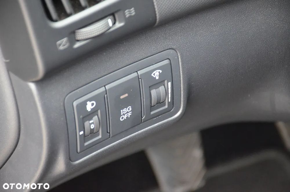 Hyundai i30 1.6 CRDi blue Classic - 20