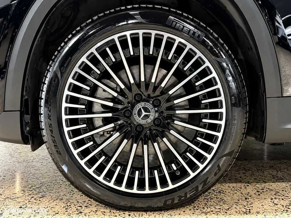 Mercedes-Benz EQA 300 4Matic AMG Line - 13