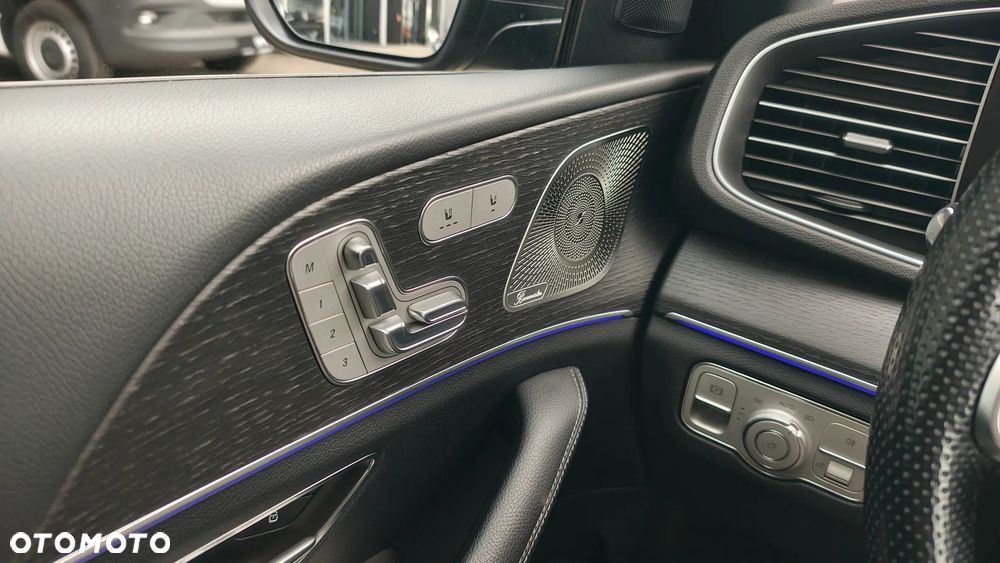 Mercedes-Benz GLE 300 d 4-Matic Premium Plus - 9
