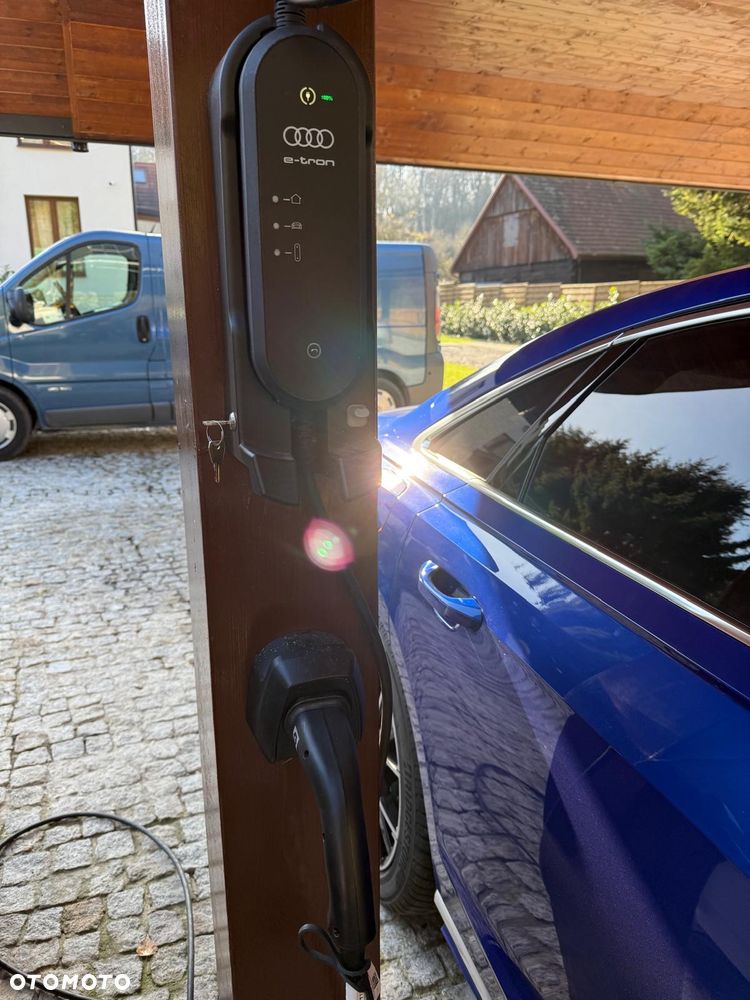 Audi A8 L 60 TFSI e Quattro Tiptronic - 11