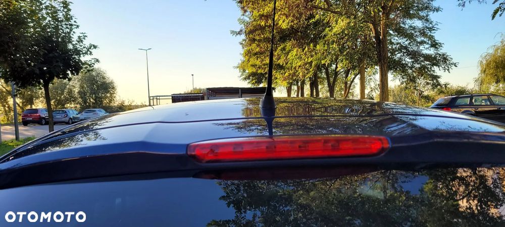 Peugeot 208 1.2 PureTech Allure - 12