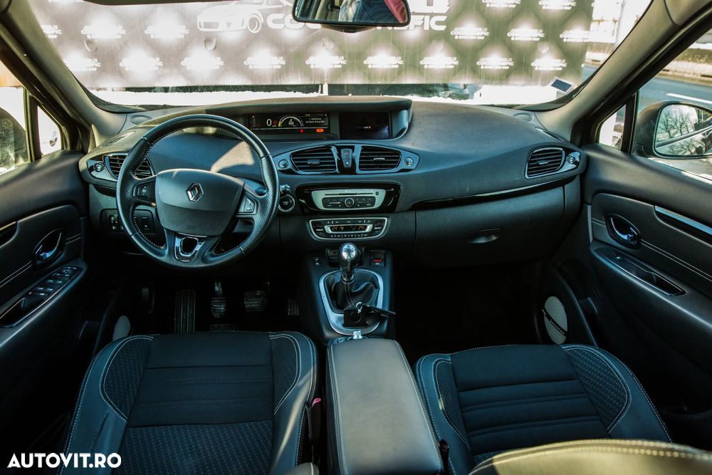 Renault Grand Scenic ENERGY dCi 130 S&S Bose Edition - 15