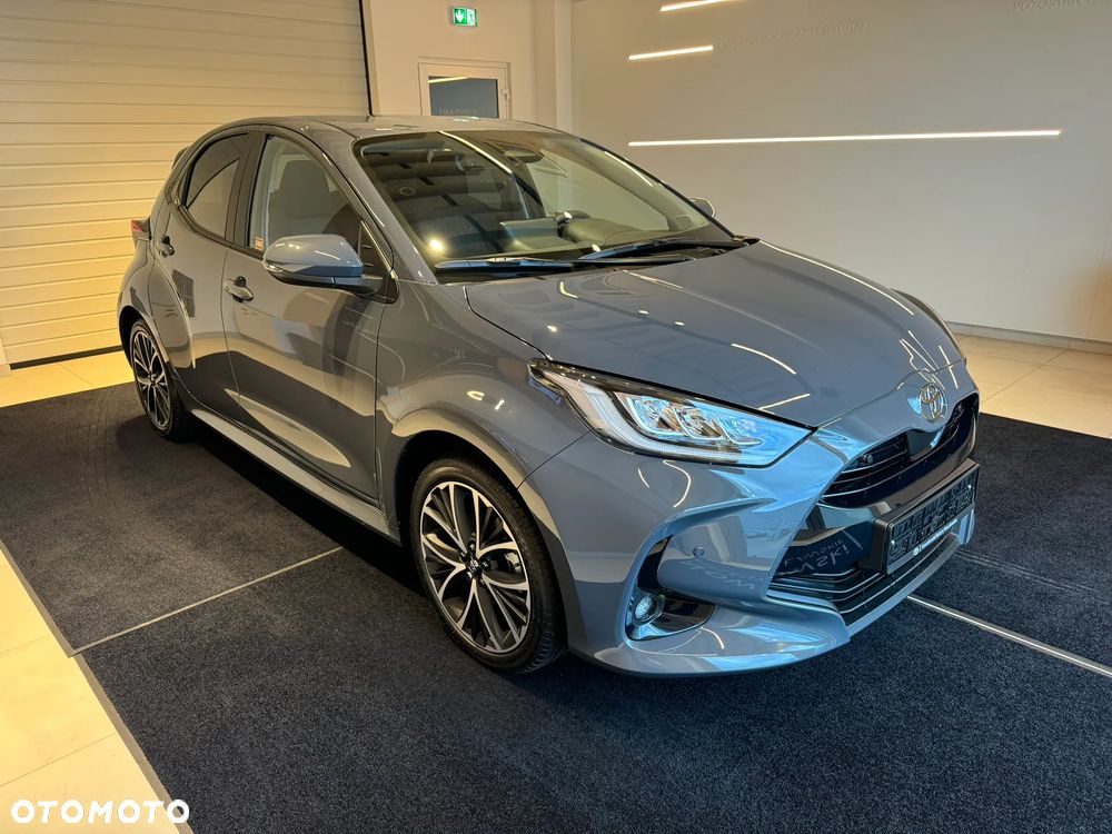Toyota Yaris Hybrid 1.5 Style - 3