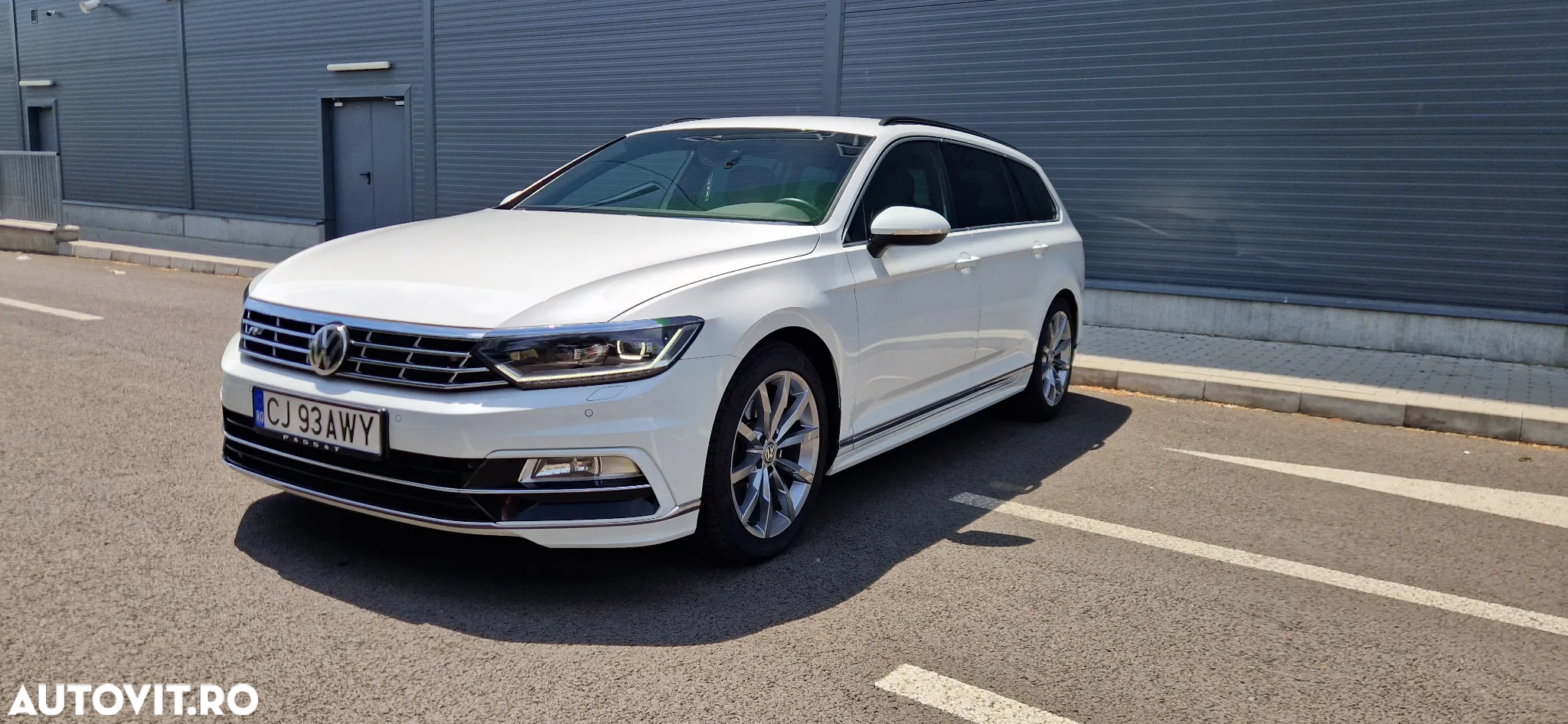 Volkswagen Passat Variant 2.0 TDI SCR (BlueMotion Technology) Highline - 2
