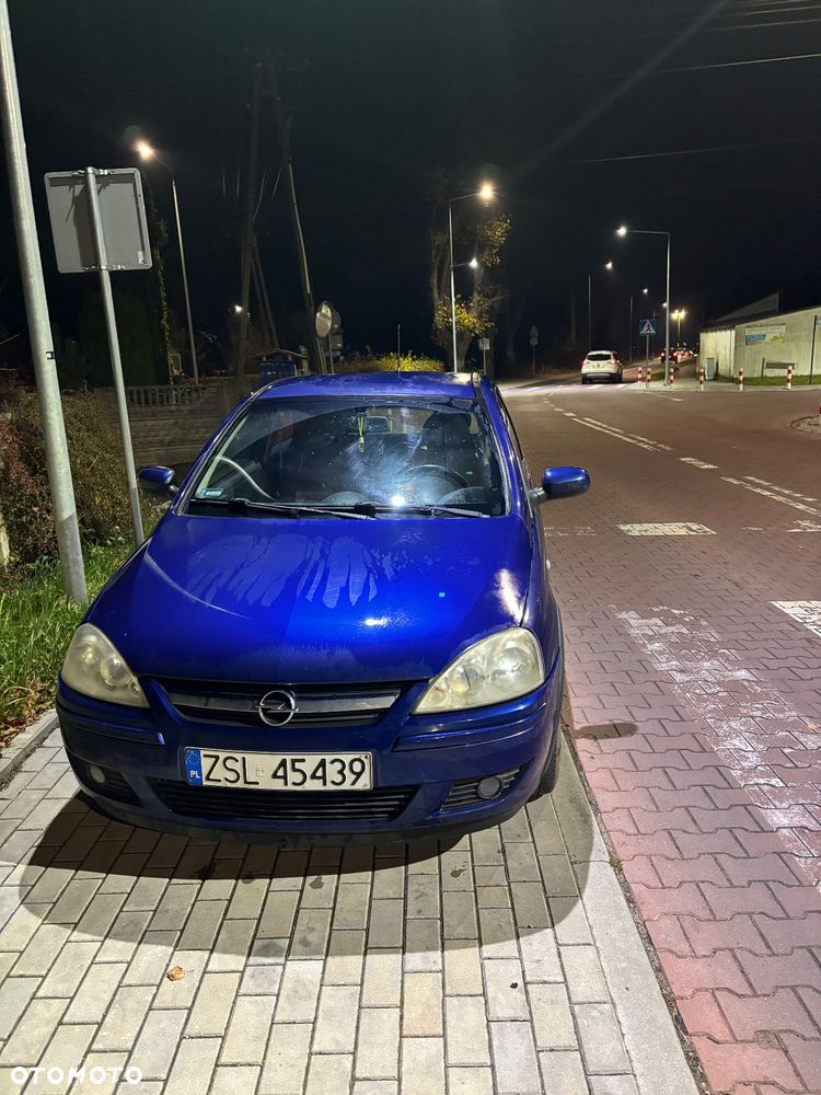 Opel Corsa 1.2 16V Cosmo - 1