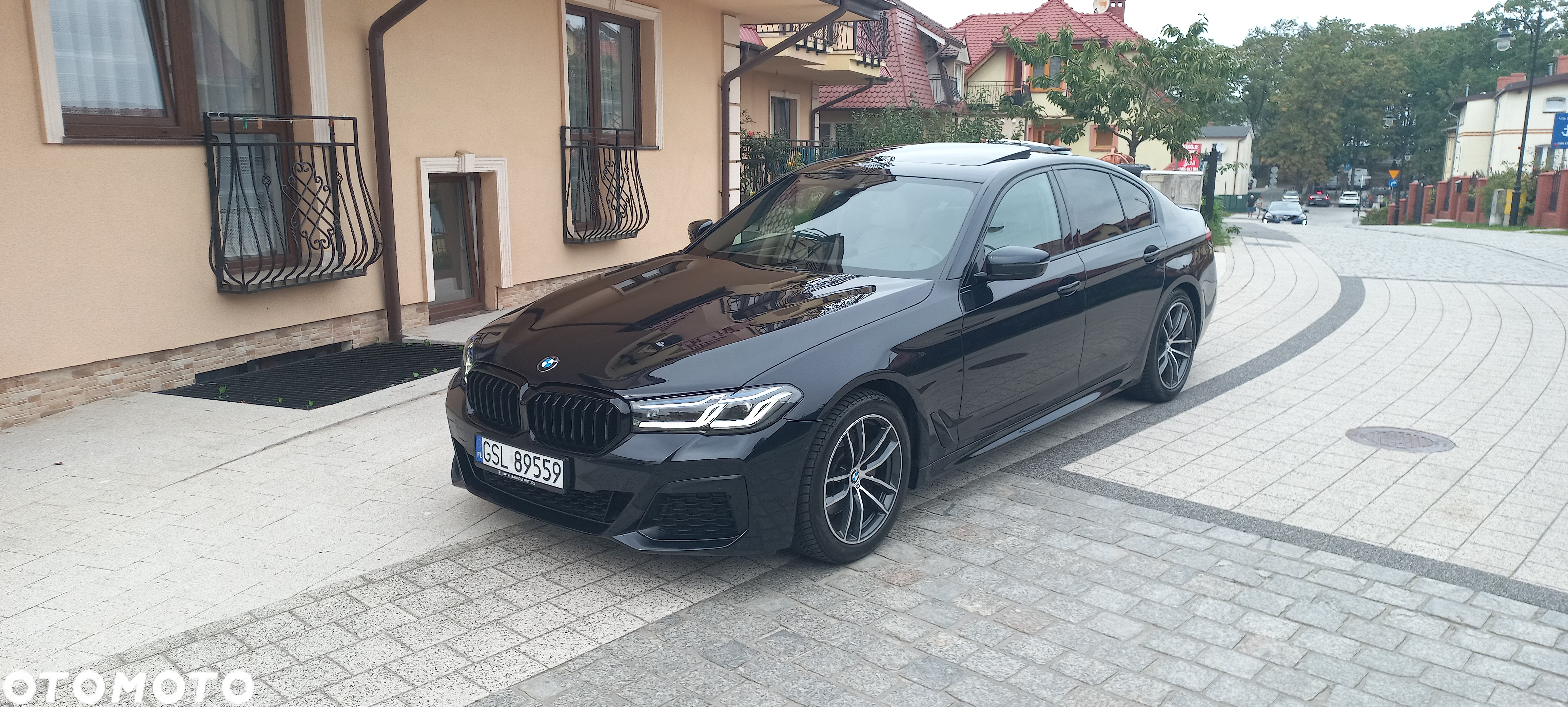 BMW Seria 5 520i M Sport Edition - 14