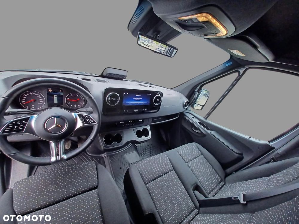 Mercedes-Benz Sprinter 319 CDI Furgon 4325 mm - 17