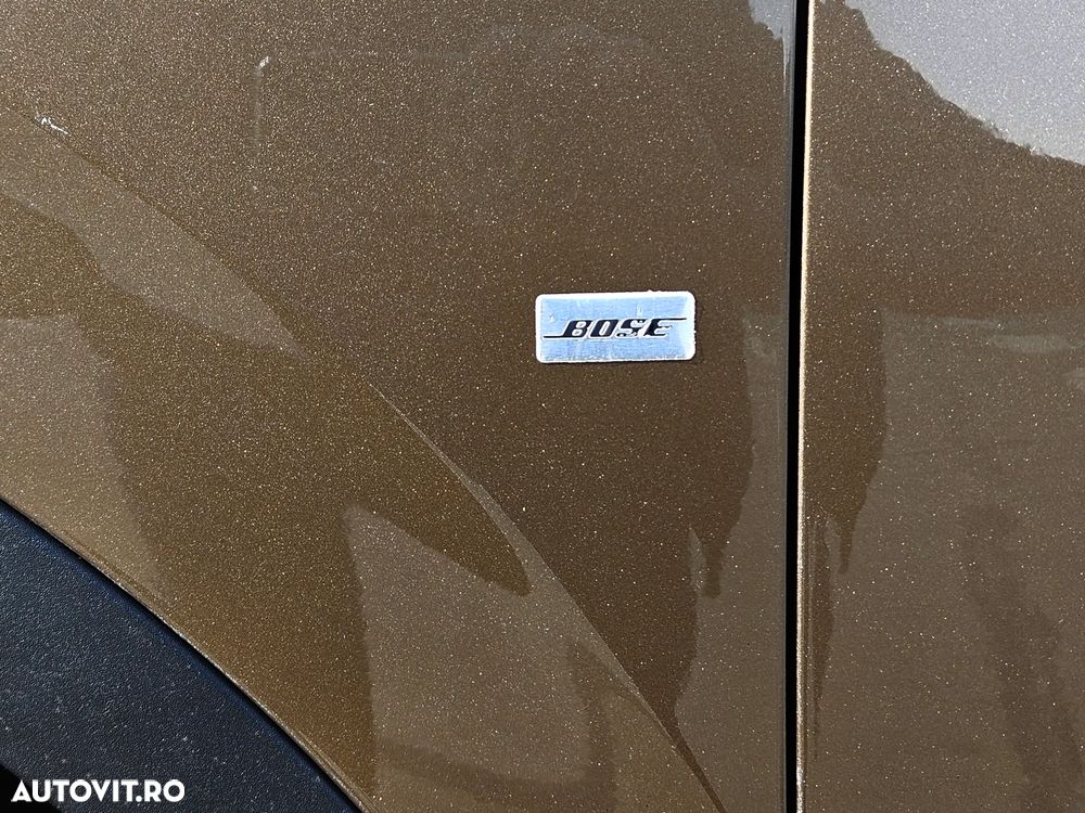 Renault Kadjar Energy dCi 130 Bose Edition - 12