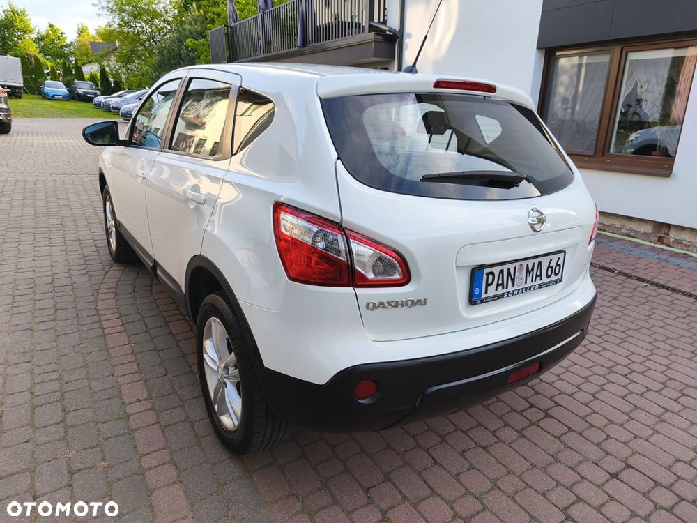Nissan Qashqai 1.6 I-Way - 12