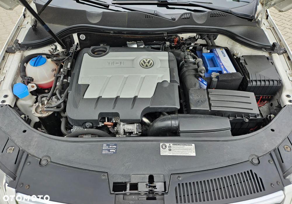 Volkswagen Passat ver-variant-2-0-tdi-trendline - 22
