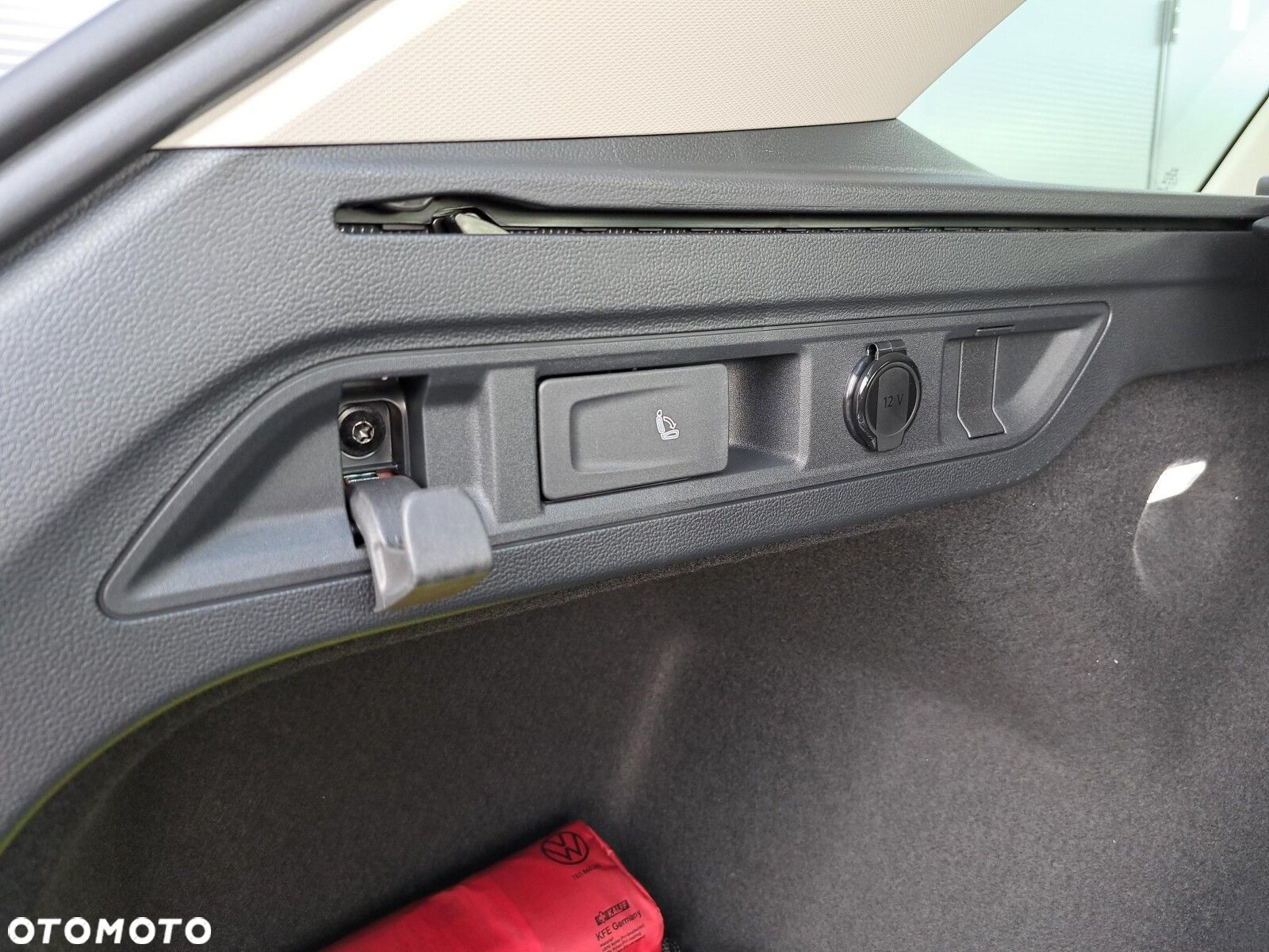 Volkswagen Passat 1.5 TSI EVO Elegance DSG - 33