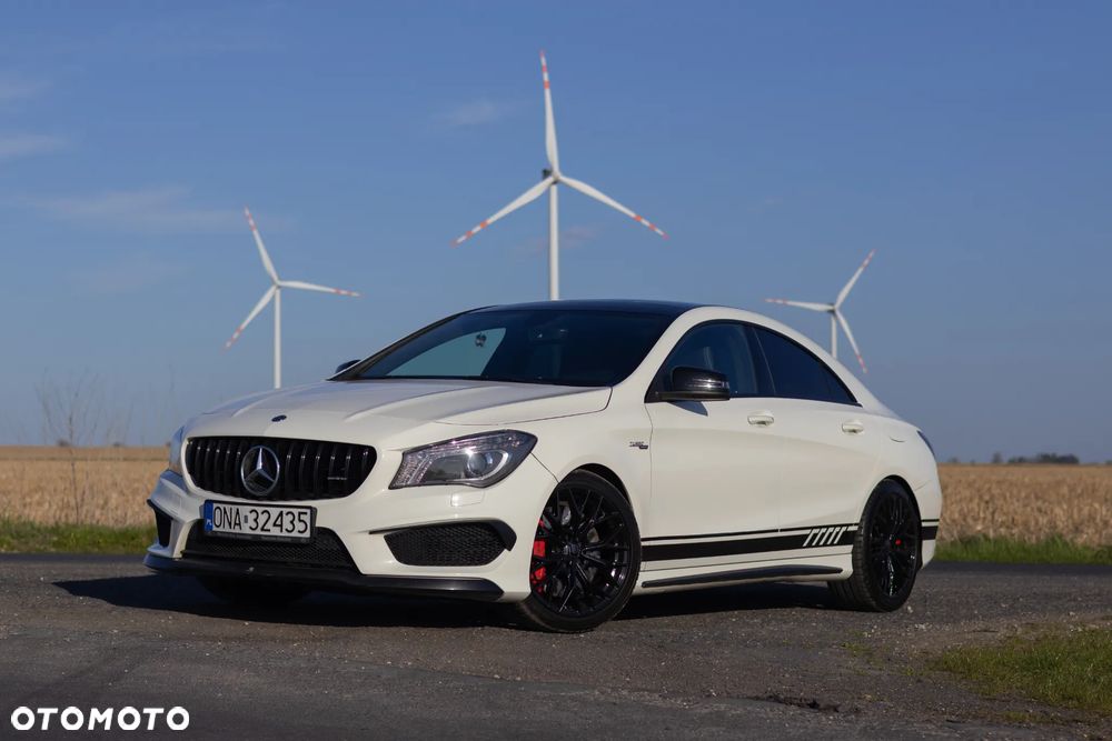 Mercedes-Benz CLA 45 AMG 4-Matic - 11
