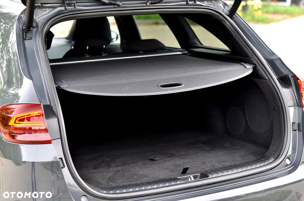 Kia Ceed 1.6 CRDi DCT GT Line - 19