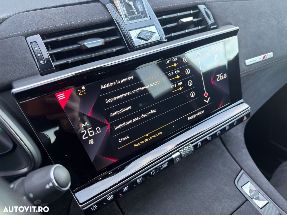 DS Automobiles DS 7 Crossback - 26