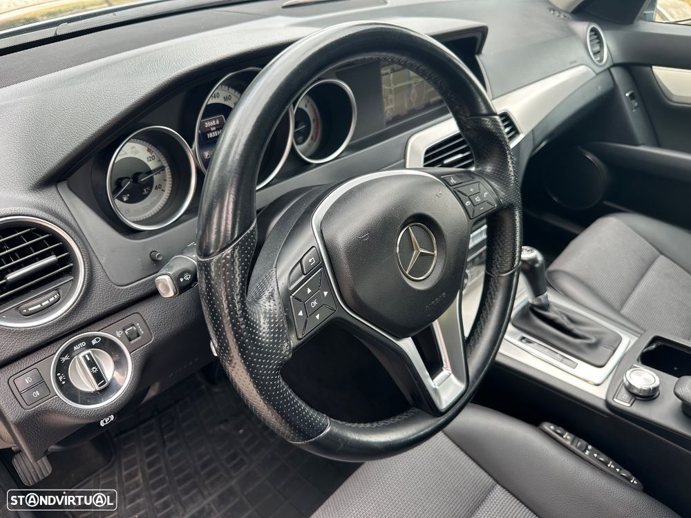 Mercedes-Benz C 220 (BlueTEC) d 7G-TRONIC Avantgarde - 12