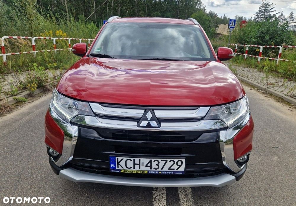 Mitsubishi Outlander 2.0 2WD SUV-Star - 13