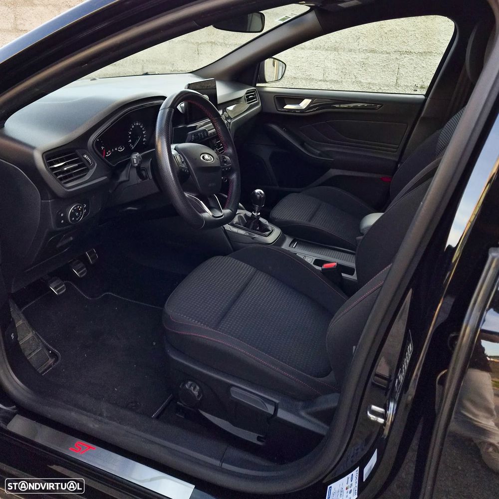 Ford Focus SW 1.5 TDCi EcoBlue ST-Line - 3