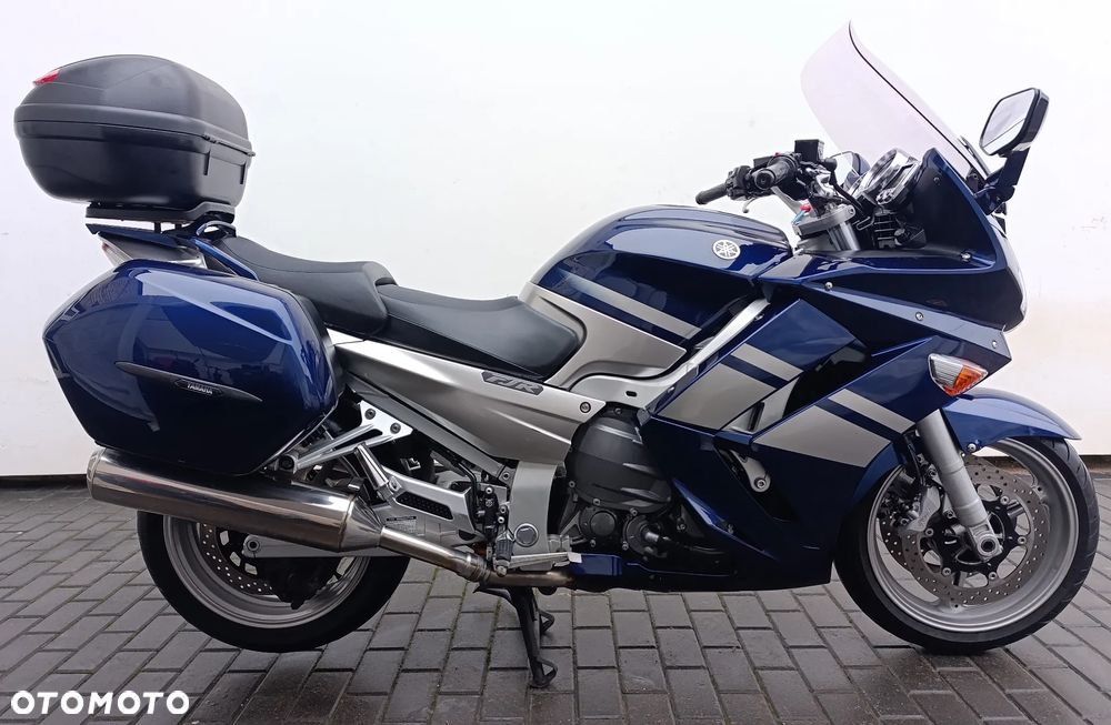 Yamaha FJR - 6