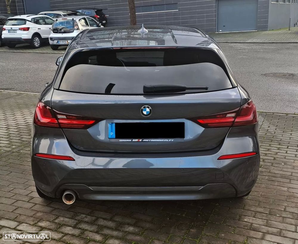 BMW 116 i Advantage — fotografia 6