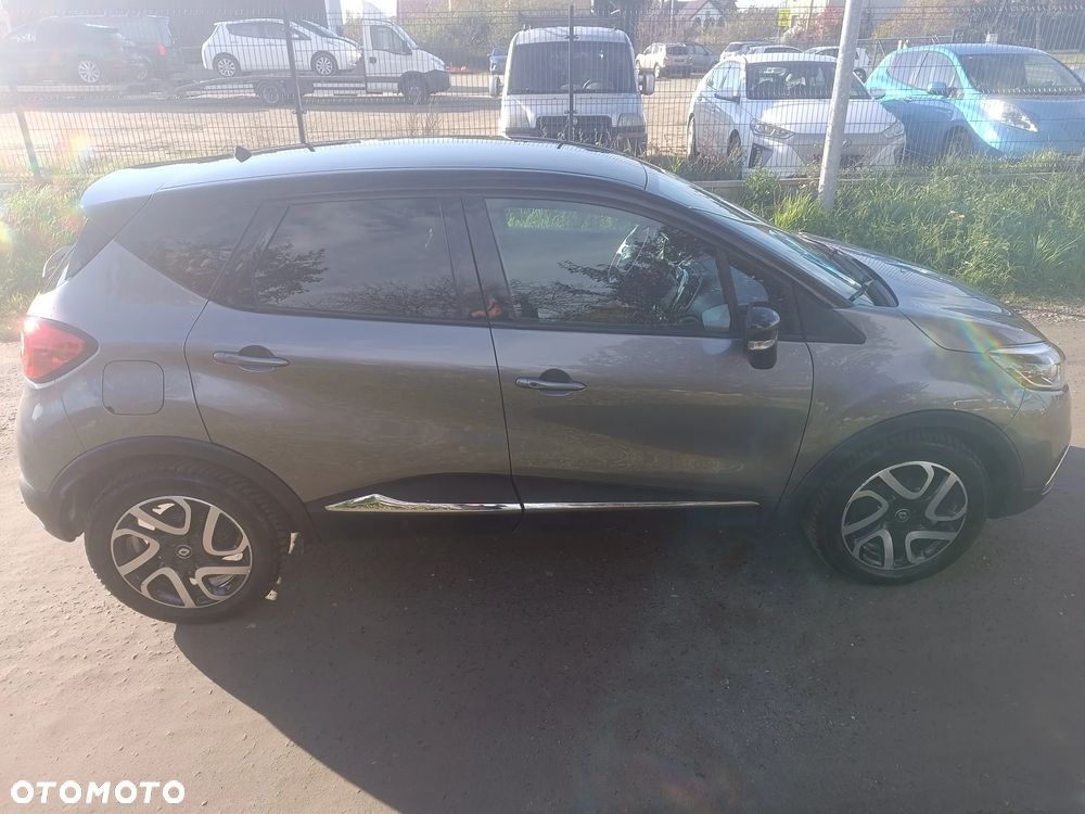 Renault Captur - 26