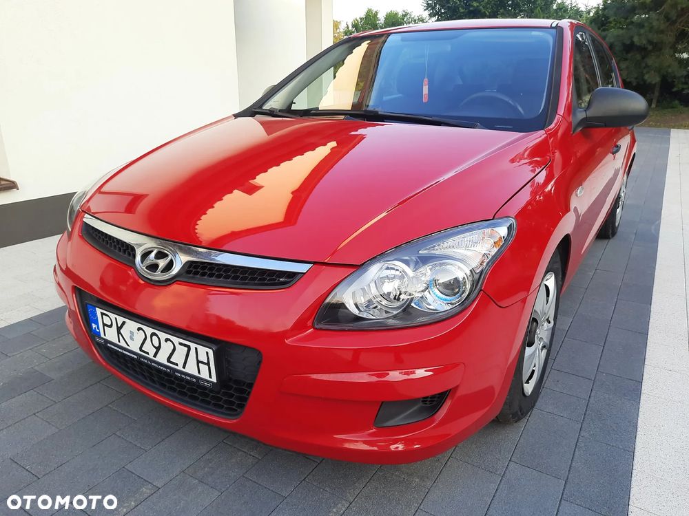 Hyundai i30 1.4 Base + - 1