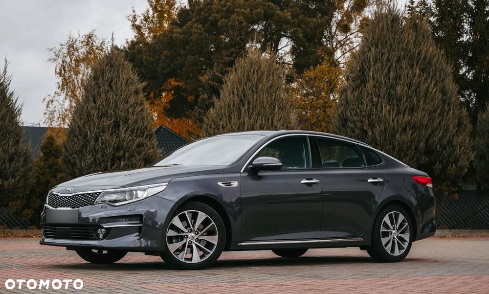 Kia Optima 1.7 CRDI XL DCT - 4