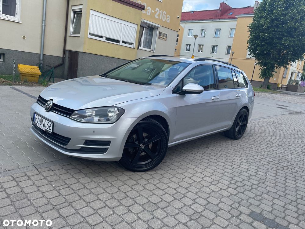Volkswagen Golf 1.6 TDI BMT Comfortline - 1