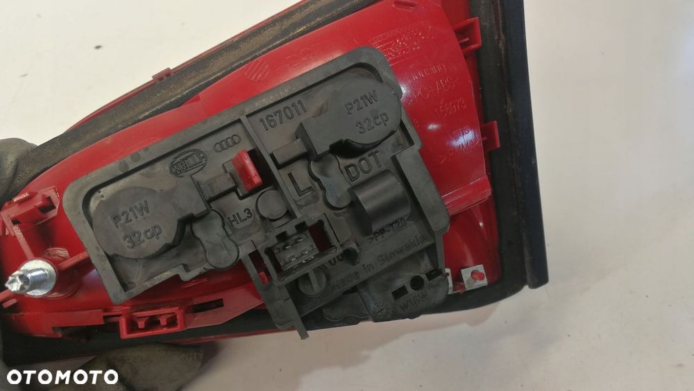 LAMPA LEWY TYŁ W KLAPE AUDI A4 B8 SEDAN 8K5945093D - 5