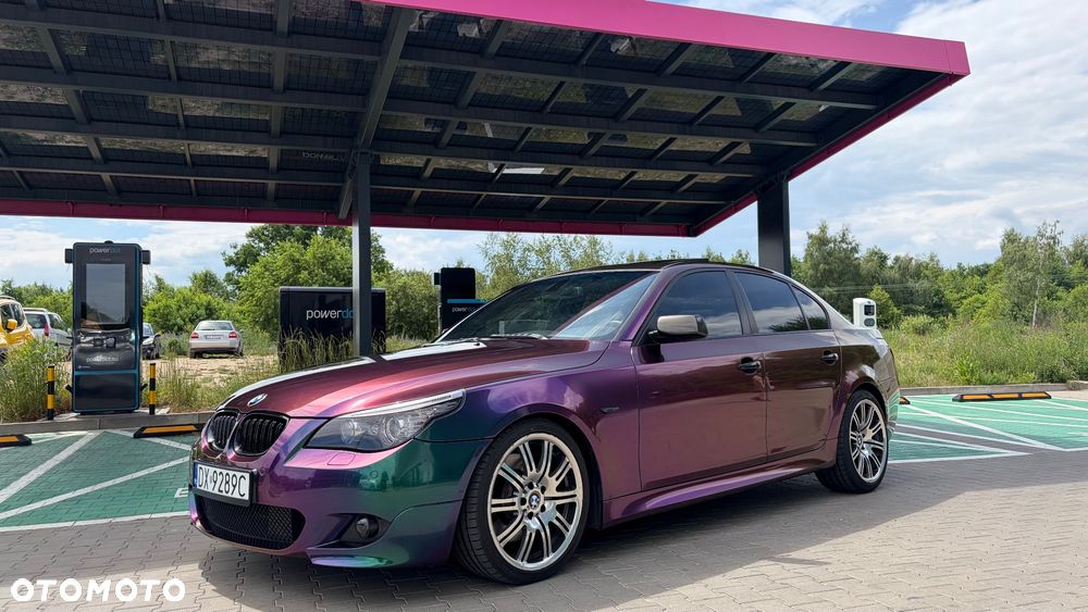 BMW Seria 5 550i - 2
