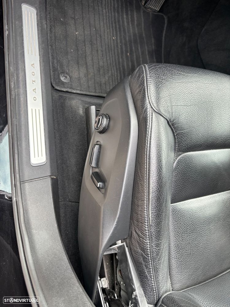 Volvo XC 90 2.0 D4 Momentum - 14