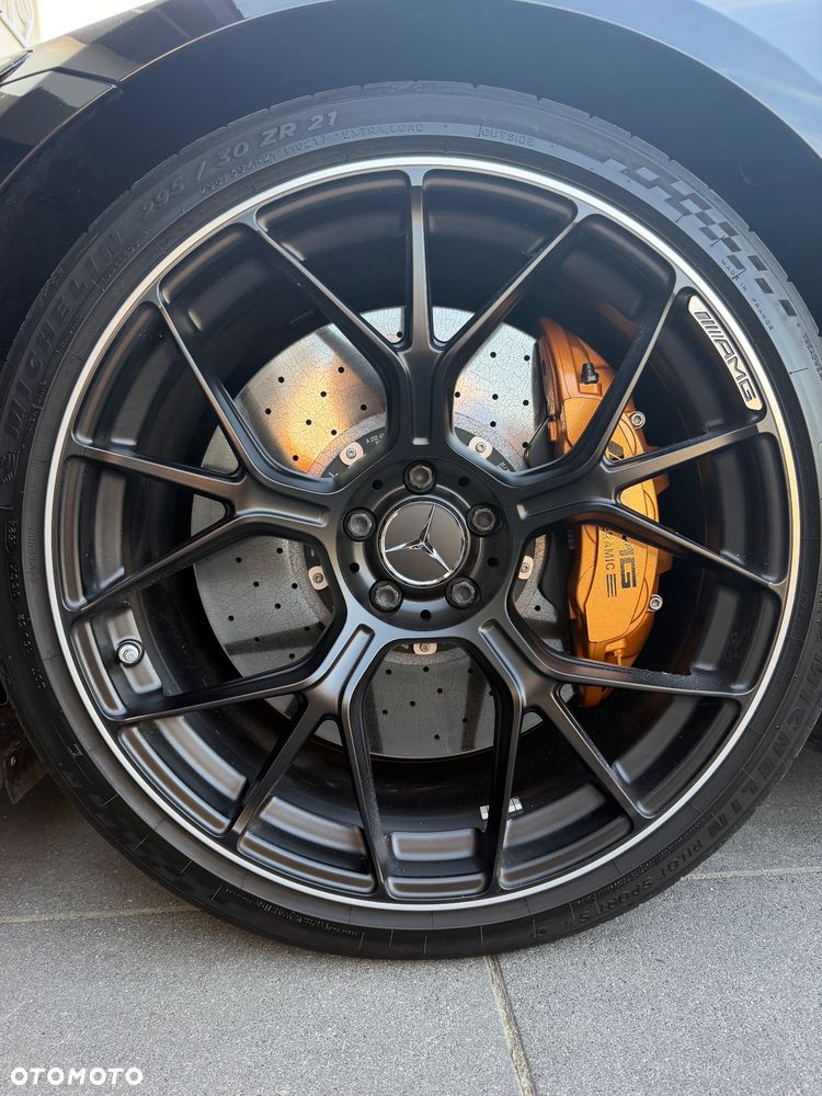 Mercedes-Benz AMG GT 63 4MATIC+ - 2