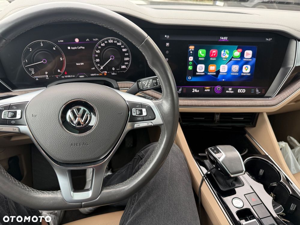 Volkswagen Touareg - 8