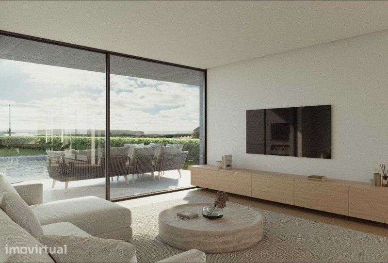 Moradia T4 em Construção com Piscina e Garagem Próximo de Santa Cruz - Grande imagem: 3/9