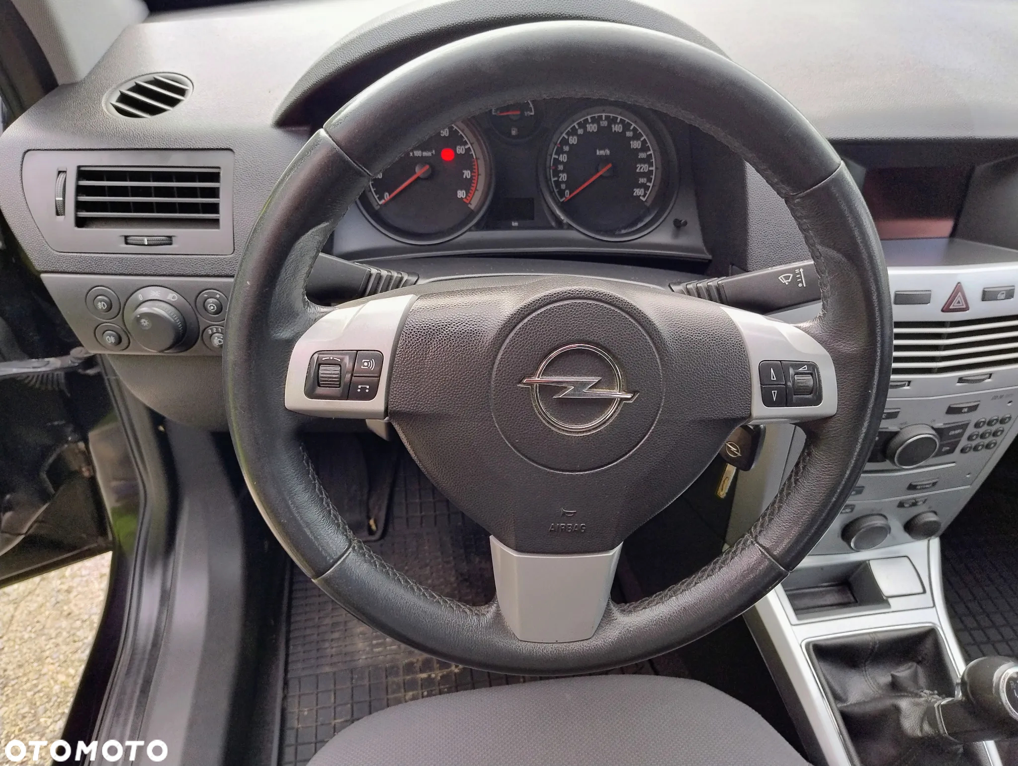 Opel Astra III 1.6 Cosmo - 10