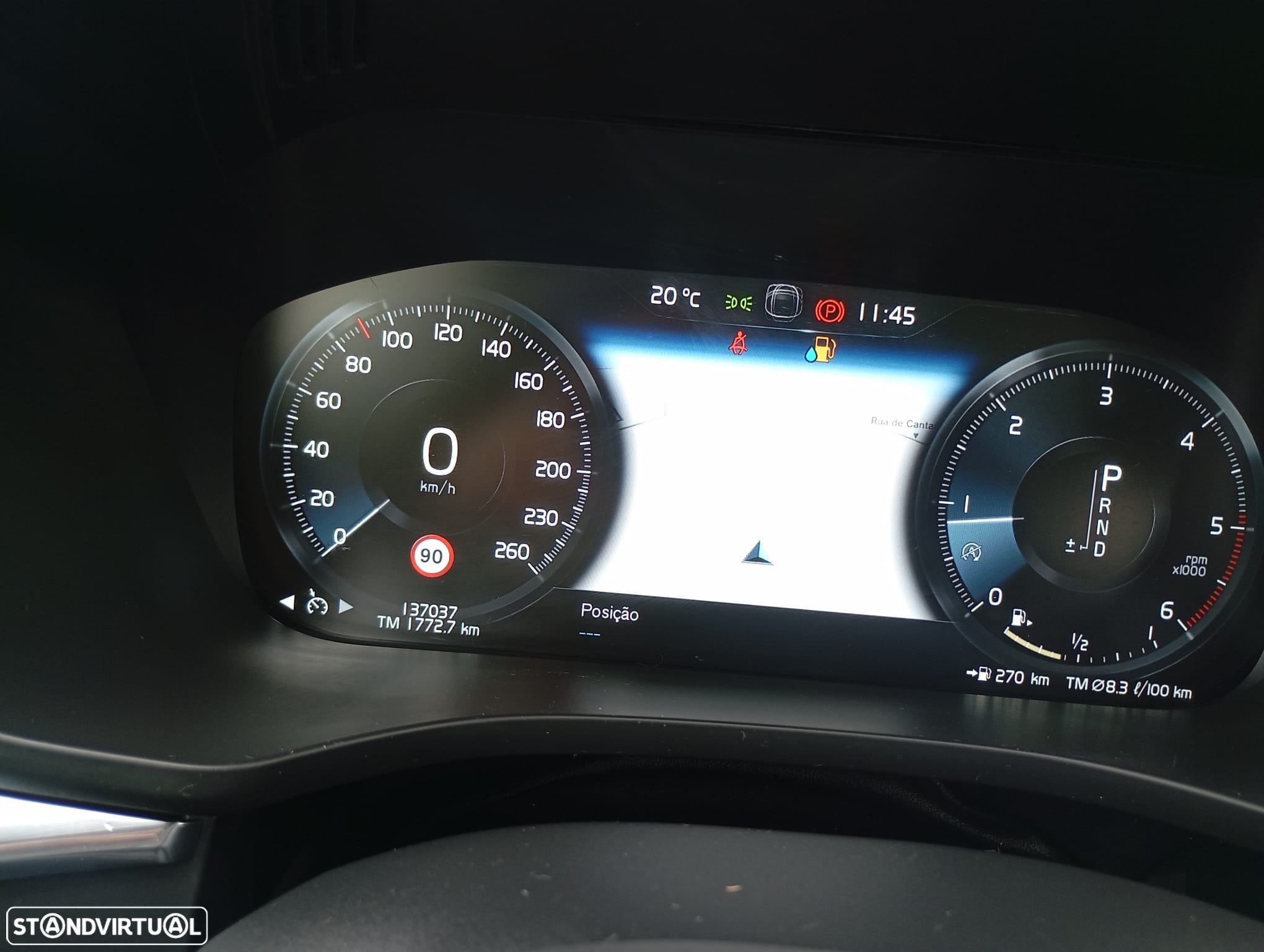 Volvo XC 60 2.0 D4 Momentum AWD Geartronic - 27