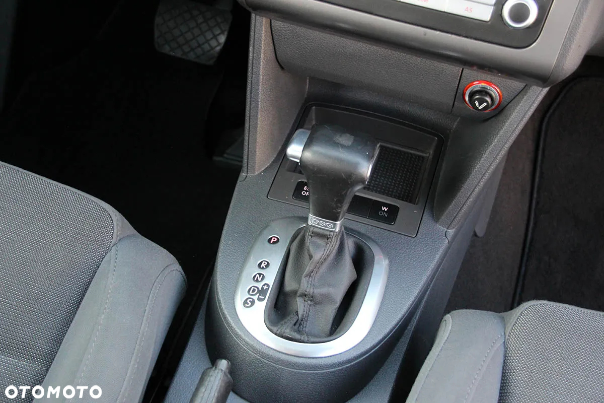 Volkswagen Touran 1.4 TSI DSG Highline - 33