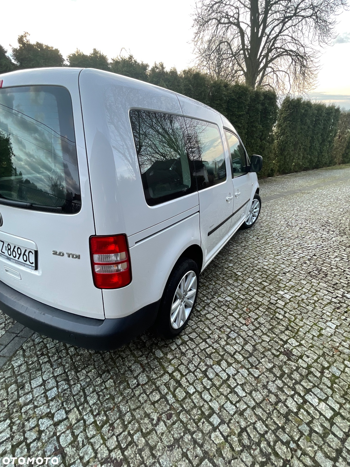Volkswagen Caddy 2.0 TDI Highline - 14
