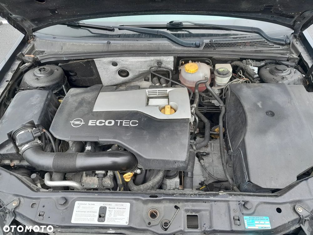 Opel Vectra 2.2 Essentia - 13