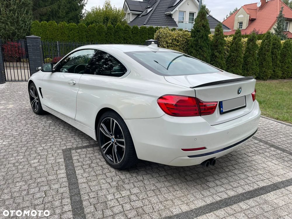 BMW Seria 4 428i xDrive Sport Line - 3