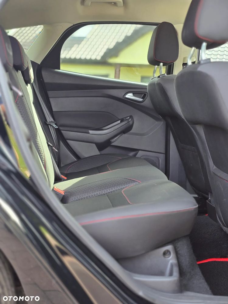 Ford Focus 1.5 EcoBoost STart-Stopp-System ST-LINE - 13